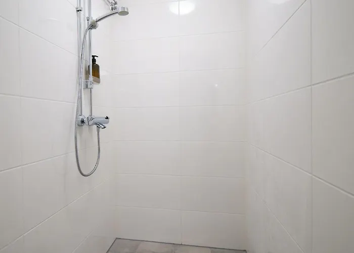 Guesthouse32 Guest house *